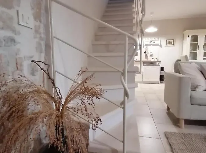 New!!!villa D'vita On Huge Fenced *