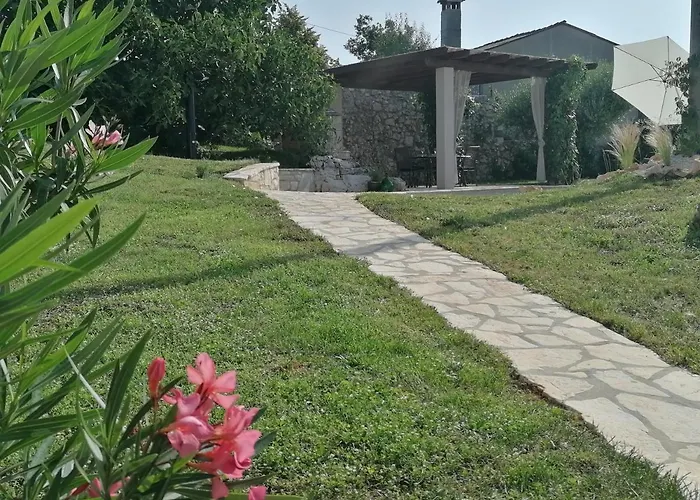 New!!!villa D'vita On Huge Fenced Semesterbostad *