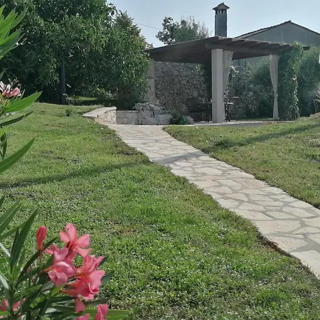 New!!!villa D'vita On Huge Fenced בית נופש *