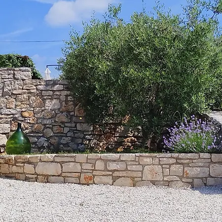 New!!!villa D'vita On Huge Fenced בית נופש *